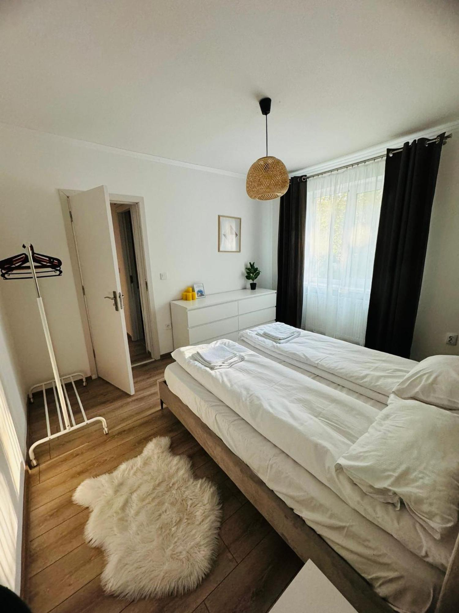 A'S Apartment 오네슈티 외부 사진
